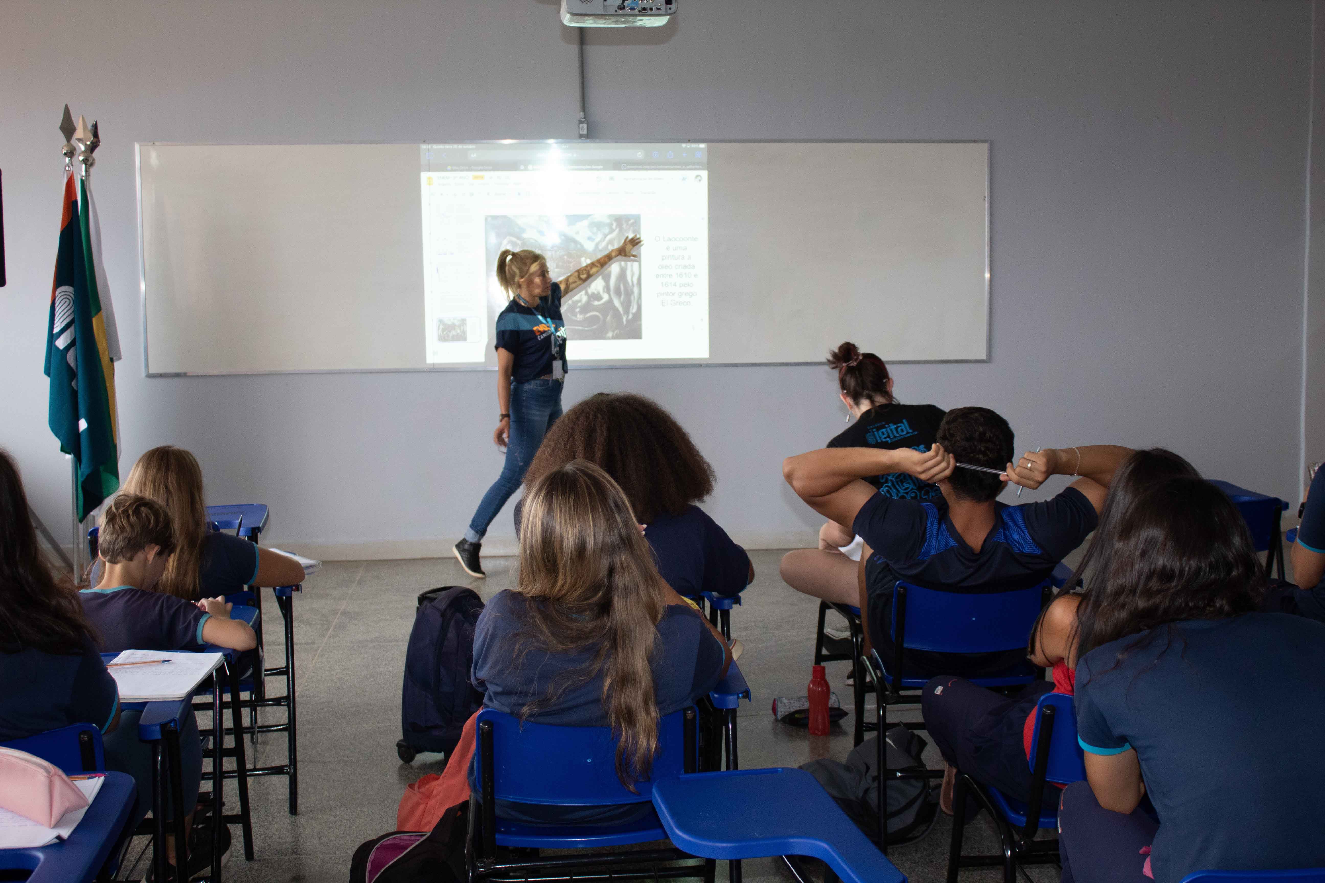 Garoto ensino médio